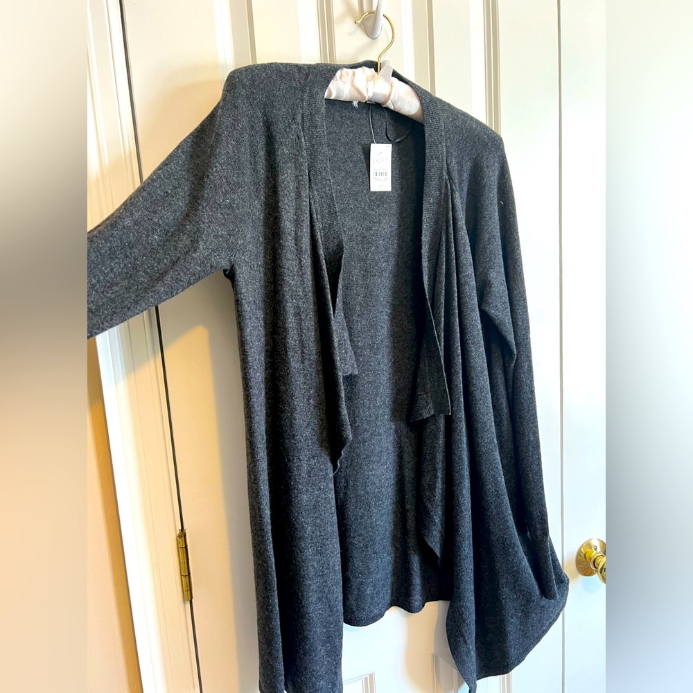 NWT Loft Cardigan